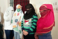 টাকার বিনিময়ে ভারতীয় নায়িকাদের দেহব্যবসায় লিপ্ত হওয়া বেড়েই চলছে