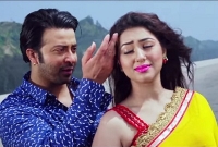 শাকিব-অপুর ‘আলতা দুধে’ 