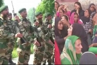 মোদীকে ৭২ ঘণ্টা সময় বেঁধে দিলেন ঔরঙ্গজেবের বাবা 