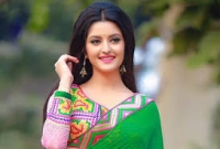 অবশেষে জানা গেছে নায়িকা পরীমণিকে দ্রুত হাসপাতালে নিয়ে যাওয়ার আসল কারণ