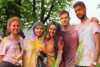 বিশ্ববিদ্যালয়ের জীবন বদলে দিচ্ছে মালালাকে