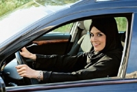 আজ থেকে চালকের আসনে সৌদি নারীরা