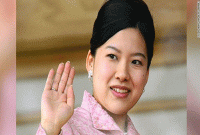 কর্মচারীর প্রেমে পড়ে রাজপরিবার ছাড়ছেন জাপানের রাজকুমারী