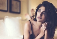 'আমি হাউ হাউ করে কেঁদেছিলাম, পরিচালক প্রতিবারই বলেছিল এটাই শেষবার'!