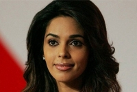 'অনস্ক্রিন চুমু খেতে পারলে অফস্ক্রিনে পারবে না কেন?'