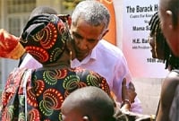 হোয়াইট হাউস ছাড়ার পর প্রথম পিতৃভূমিতে ওবামা