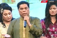 আমি গান গেয়ে কোনো টাকা নেই না: মাহফুজুর রহমান