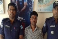 গর্ভধারিনী মায়ের চোখ উপড়ে ফেলল ছেলে, অতঃপর...