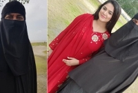 বলুনতো  বোরকা পরা কে!