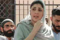 ব্যালট পেপারে প্রেম নিবেদন