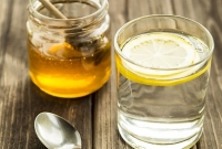 সকালে মধু খাওয়ার যত উপকারিতা!