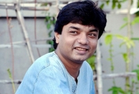 মা-বাবাকে নিয়ে আগুনের ‘না ফেরার দেশে’