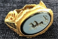 পাওয়া গেল ১৮শ’ বছর আগের স্বর্ণের আংটি!