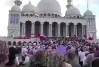 বিক্ষোভের মুখে চীনের সেই মসজিদ ভাঙার সিদ্ধান্ত স্থগিত
