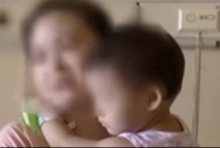 ১৭ তলা থেকে পড়েও অক্ষত দুই বছরের শিশু!