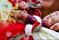 বিয়ের দাবিতে প্রেমিকের বাড়িতে অবস্থান নেওয়া প্রেমিকার কন্যা সন্তান প্রসব!