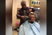  যদি সাহস থাকে চুল কেটে আসুন তার কাছে!