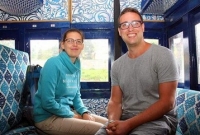 হানিমুন করতে আস্ত ট্রেন ভাড়া!