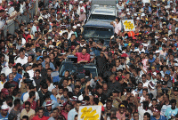 হঠাৎ উত্তাল শ্রীলঙ্কা 