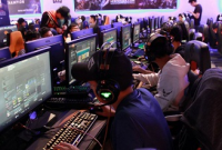    কিশোর-কিশোরীদের অনলাইনের আসক্তি কমাতে রাতে ইন্টারনেট বন্ধ রাখার পরিকল্পনা মালয়েশিয়ার!