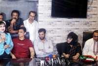 সাড়া জাগানো নায়িকা অঞ্জু ঘোষকে শিল্পী সমিতির সংবর্ধনা