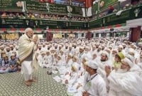  মুসলিম ভোট টানতে মহরমের অনুষ্ঠানে মোদি