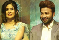 শুরুতেই ধাক্কা!