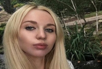 নারী মডেলকে বিষ প্রয়োগে হত্যার চেষ্টার অভিযোগ পুতিনের বিরুদ্ধে!