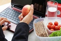 ক্ষুধা পেলেও খালি পেটে ভুলেও খাবেন না যে ৪ খাবার 