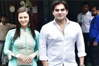 জর্জিয়া নামে এক বিদেশি নারীকে বিয়ে করছেন আরবাজ খান