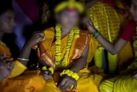 গায়ে হলুদের অনুষ্ঠানে পুলিশ নিয়ে হাজির সহকারী কমিশনার