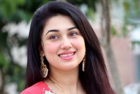 রাত ১২টায় চমকে গেলেন অপু বিশ্বাস! ঘটনাটি আসলে কী?