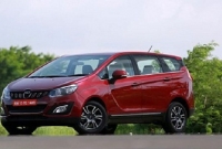 মাসে মাত্র ১৩ হাজার ৪৯৯ টাকা দিলেই মিলছে বিলাসবহুল গাড়ি!