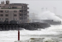 ঘণ্টায় ১৩২ কি.মি. বেগে ধেয়ে আসছে ভয়ংকর ঘূর্ণঝড় লুবান