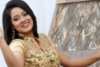 মেয়ের জন্য দ্বিতীয় বিয়ে করেননি দীঘির বাবা