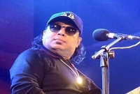 সিনেমার কাহিনীকেও হার মানাবে আইয়ুব বাচ্চুর কিংবদন্তী শিল্পী হওয়ার পেছনের গল্প!