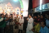 কাপাসিয়ায় বিএনপি নেতা শাহ্ রিয়াজুল হান্নানের পূ্জাঁ মন্ডপ পরিদর্শন 