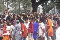 অত্যন্ত দু:খের বিষয়, আইয়ুব বাচ্চুকে শ্রদ্ধা জানাতে আসেনি চলচ্চিত্রের কেউ!