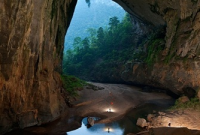 পৃথিবীর সাংঘাতিক ও ভয়ংকর গুহা হ্যাংসন ডুং: যে গুহার কোনো শেষ প্রান্ত খুঁজে পাওয়া যায় নি!