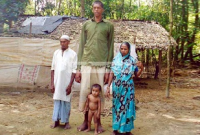 সকালেই ৫টি ডিম ১২টি কলা খাচ্ছেন জিন্নাত, দুপুর ও রাতের বেলায় সাতজন রোগীর সমপরিমাণ খাবার 