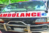 পরিবহন শ্রমিকদের বাধায় অ্যাম্বুলেন্সেই নবজাতক শিশুর মৃত্যু!