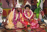 লিঙ্গ পরিবর্তন করে বিয়ের পিঁড়িতে, ভালোবেসে কনে হলেন তরুণ!