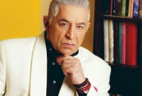 “অভিনেত্রীর অনুমতি ছাড়াই পোশাক টেনে খুলে...”