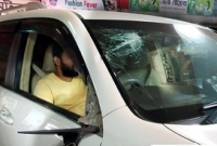 কুমিল্লায় এমপির গাড়ি ভাঙচুর