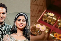 মুকেশ আম্বানি কন্য ইশার বিয়ের আমন্ত্রণ পত্র দেখলে চোখ ধাঁধিয়ে যাবে