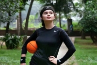 প্লিজ আমাকে ভোট দিন: ঐশী