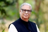 সবার দৃষ্টি ‘সিলেটের ম্যারাডোনা’ খ্যাত সুলতান মনসুরের আসনে