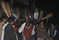 রংপুরে জিয়া উদ্দিন বাবলুর লোকজনের ওপর হামলা, ঝাড়ু মিছিল