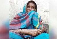 পেটের ছেলে এইভাবে মারবে, বৃদ্ধা মায়ের প্রশ্ন