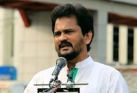 সেই হিসেবে দেশে কোনো বৈধ প্রার্থীই থাকার কথা নয়: ইমরান এইচ সরকার 